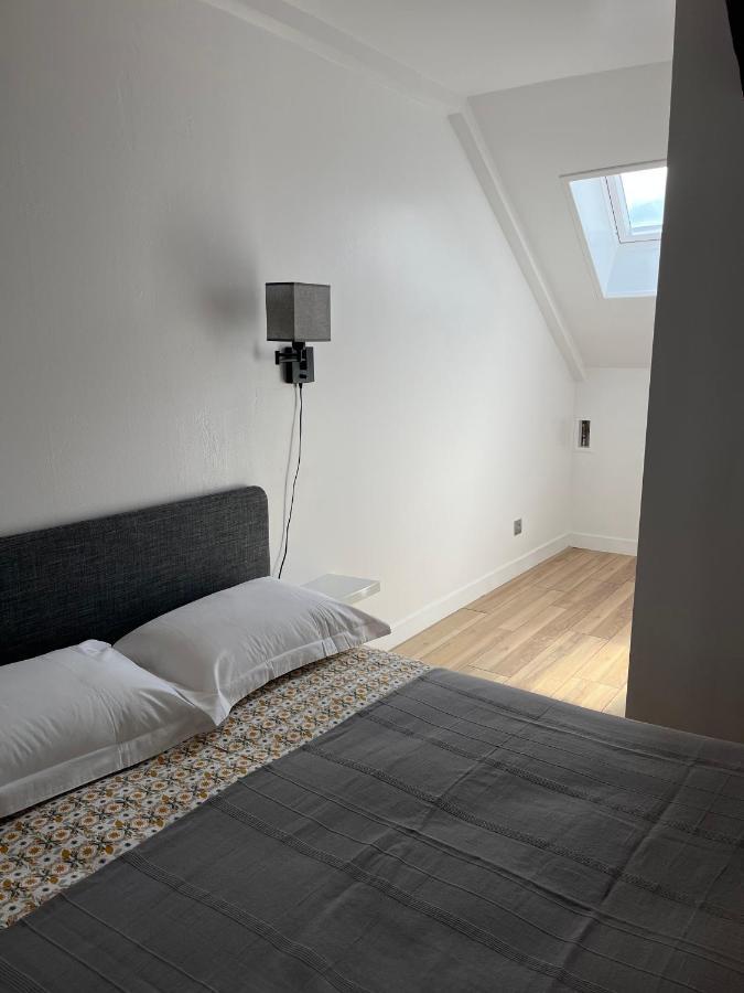 Appartement De La Fontaine A La Tour Du Pin Hyper Centre Parking Prive Εξωτερικό φωτογραφία